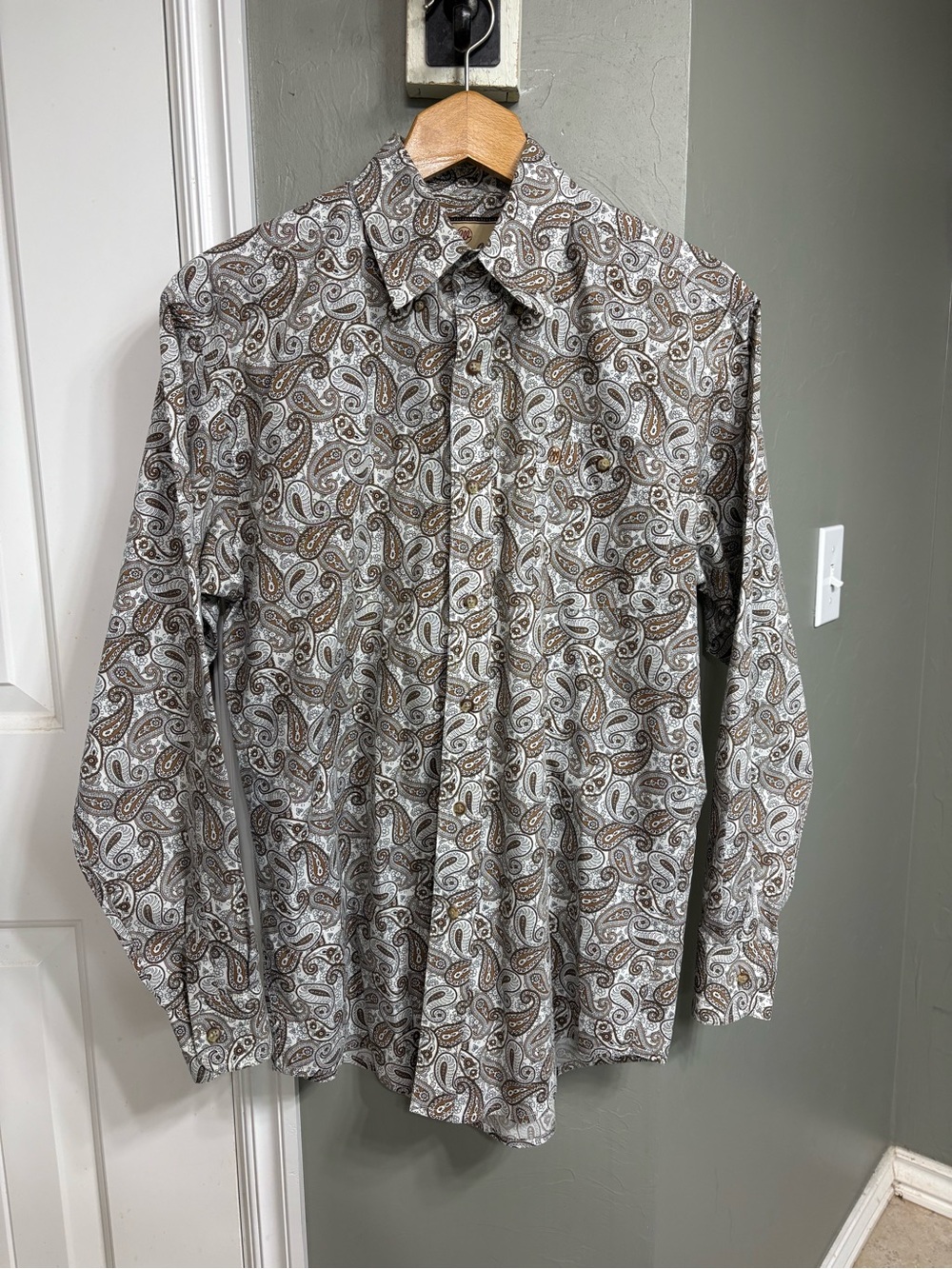 Wrangler George Strait Shirt paisley button down shirt.